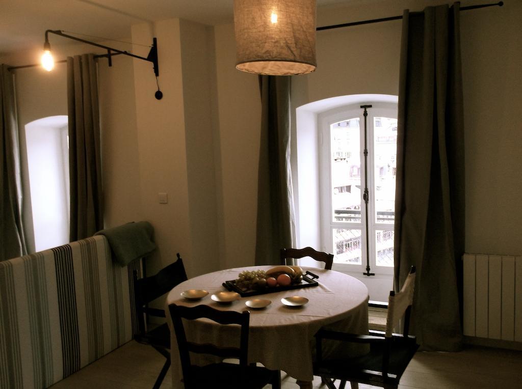 Appartement Residence Astoria شامونكس الغرفة الصورة